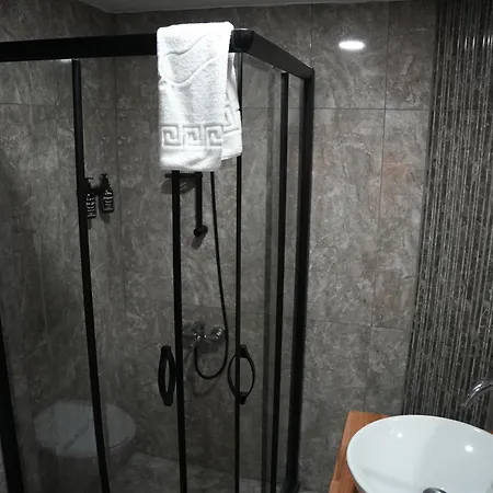 Hotel Eniza 4*